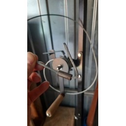 Sodo trikojis grilis su nerūdijančio plieno grotelėmis