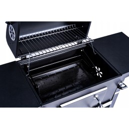 Didelės, kietos anglies kepsninės ant xxl ratų