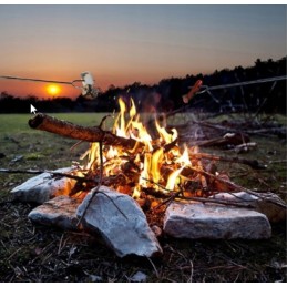 Teleskopinė šakutė grilio ugniai