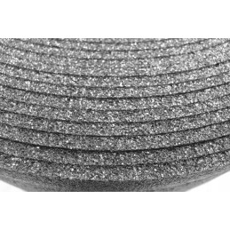 Baseino kilimėlis su kietu vandeniui atspariu putplasčiu pagrindu