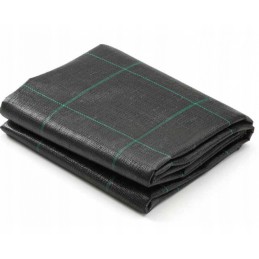 Agrotekstilė nuo piktžolių rulone.