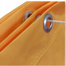 Izsoles priekšmets ir moderns ROMAN BLINDER, saules aizsargs un ūdensizturīgs, montēts uz 5 līnijām, ko ražo Steel Plast Sport.