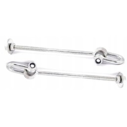 Swing attachment with shackle