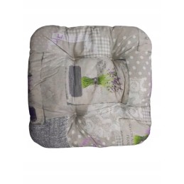 Dygsniuota kėdės pagalvėlė