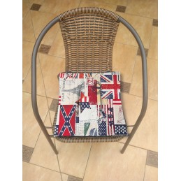 Kėdės pagalvėlė be guobos 38x38 vėliavėlių