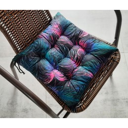 Dygsniuota kėdės pagalvėlė, be kaklaraiščių, 35x35, juodos plunksnos