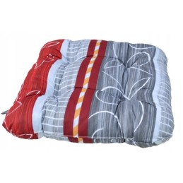 Ellen sodo pagalvėlė kėdei.