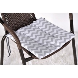 Kėdės pagalvėlė b/w 38x38 zigzago pilka