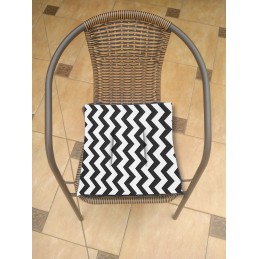 Kėdės pagalvėlė juoda 38x38 zigzago juoda
