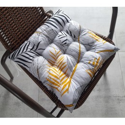 Dygsniuota kėdės pagalvėlė 35x35 plunksnos