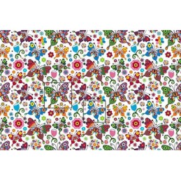 Kvadratinė pagalvėlė taburetė 30cm, drugelių medžioklė, balta