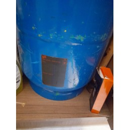 Magnetinis dujų lygio indikatorius dujų balione