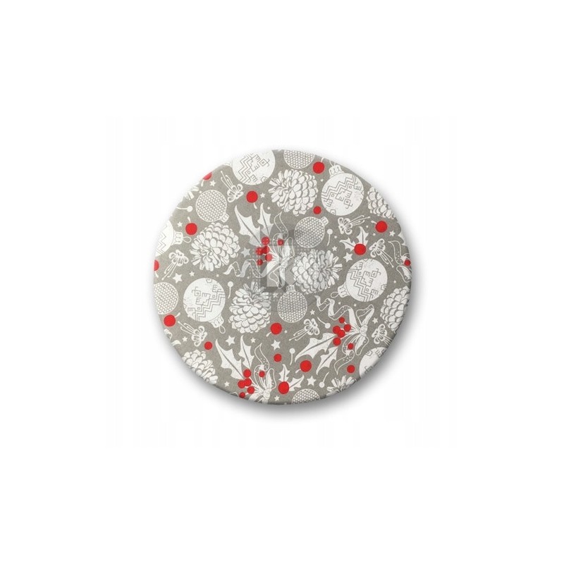 Apvali išmatų pagalvėlė – kalėdiniai pušies riešutai