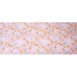 Kvadratinė pagalvė 30x30 su auksiniu ornamentu rožiniame fone