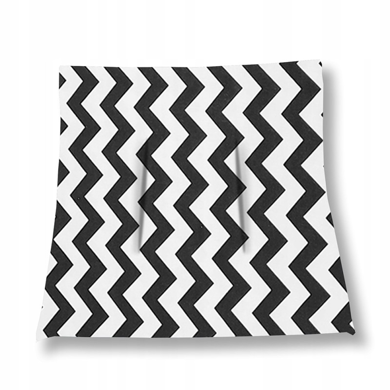 Mazginė kėdės pagalvė 45x45 zigzago juoda