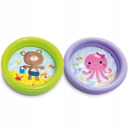 Vandens irklavimo baseinų pasaulio mišinys