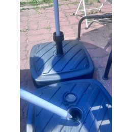 Strong large garden beach umbrella 180 cm in blue