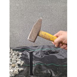 Tvirtinimo kaiščiai agrotekstilei, agrotekstilei ir sodo kraštams