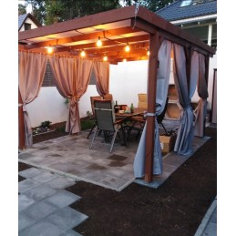 Pilkas sodo skėtis nuo saulės