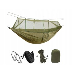 Hamakas su tinkleliu nuo uodų