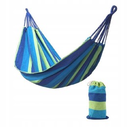 Hamakas su tinkleliu nuo uodų