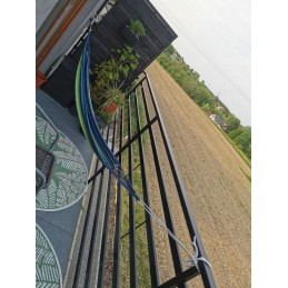 Hamakas su tinkleliu nuo uodų