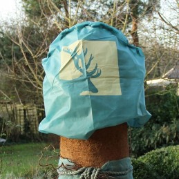 Apsauginis gobtuvas pagamintas iš neaustinių elnio ragų