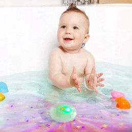 Baseino lempos apšvietimas 7 režimų LED lempa IP68