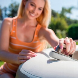 Intex 28004 tinklelio SPA valymo rinkinys baseinui