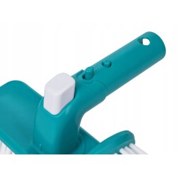 Bestway besisukantis vandens šveitimo šepetys baseino valymui 58786