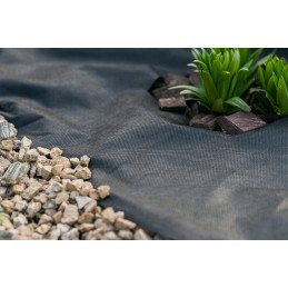 Agrotekstilė 20m x 1,6m juoda