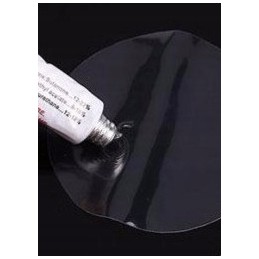 Labai didelis baseino skląstis ir klijai nemokamai