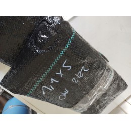 Agrotaudinys 110 cm x 5 m kilimėlis su skylutėmis braškėms + kaiščiai 10 vnt 90g/m2