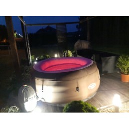 Baterija maitinamas baseino šviesos baseinas su SPA LED 7 spalvų bestway 60303