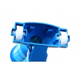 Baseino dulkių siurblys, valymas vandens srove