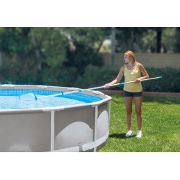 Baseino valymo rinkinys, su priedais: dulkių siurblys, tinklas ir šepetys