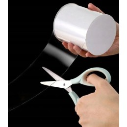 Tvirta, skaidri lipni juosta baseinams