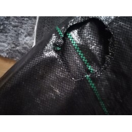 Žemės ūkio audinys su skylutėmis braškėms 80 cm x 10 m