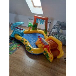 Dinozaurų žaidimų aikštelė su čiuožykla 249 x 191 x 109 cm intex 57444