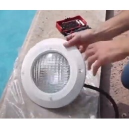 Baseino lemputė par 56, balta, 1300lm, skersmuo 18cm