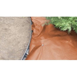 Agrotekstilė nuo piktžolių agrotekstilė 1,1x50m ruda 50g + 100x smeigtukai