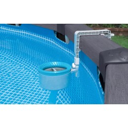 Skimmeris valytuvas baseino vandeniui valyti