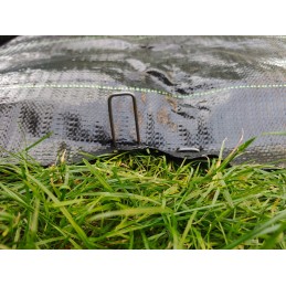 Metaliniai smeigtukai įvairių tipų agrotekstilei, agrotekstilei ir geotekstilei tvirtinti prie žemės, taip pat smeigtukai kurmių