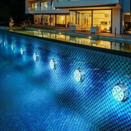 4x LED povandeninis apšvietimas su siurbtukais, vandeniui atsparus RGB baseino apšvietimas