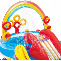 Vaivorykštinis baseinas su pripučiama čiuožykla dėžėje