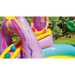 Dinoland pripučiama vandens žaidimų aikštelė