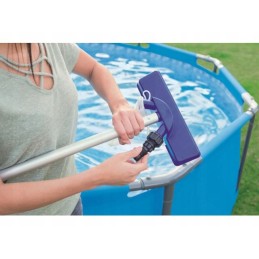 Baseino valymo rinkinys, su dulkių siurbliu ir tinklu