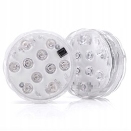 4 x LED baseino apšvietimas, 4 x nuotolinio valdymo pultas