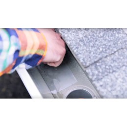 Bespalvė vandeniui atspari plati juosta baseinams