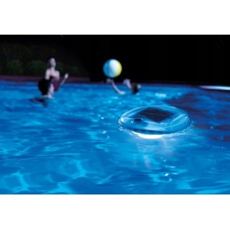 Dreifuojanti saulės baseino lempa